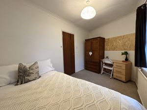 Photo 6- click for photo gallery